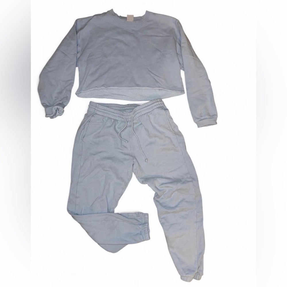 Aritzia Light Blue Sweatshirt and Joggers Set